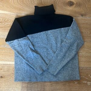 By Anthropologie turtleneck two tone sweater Sz m